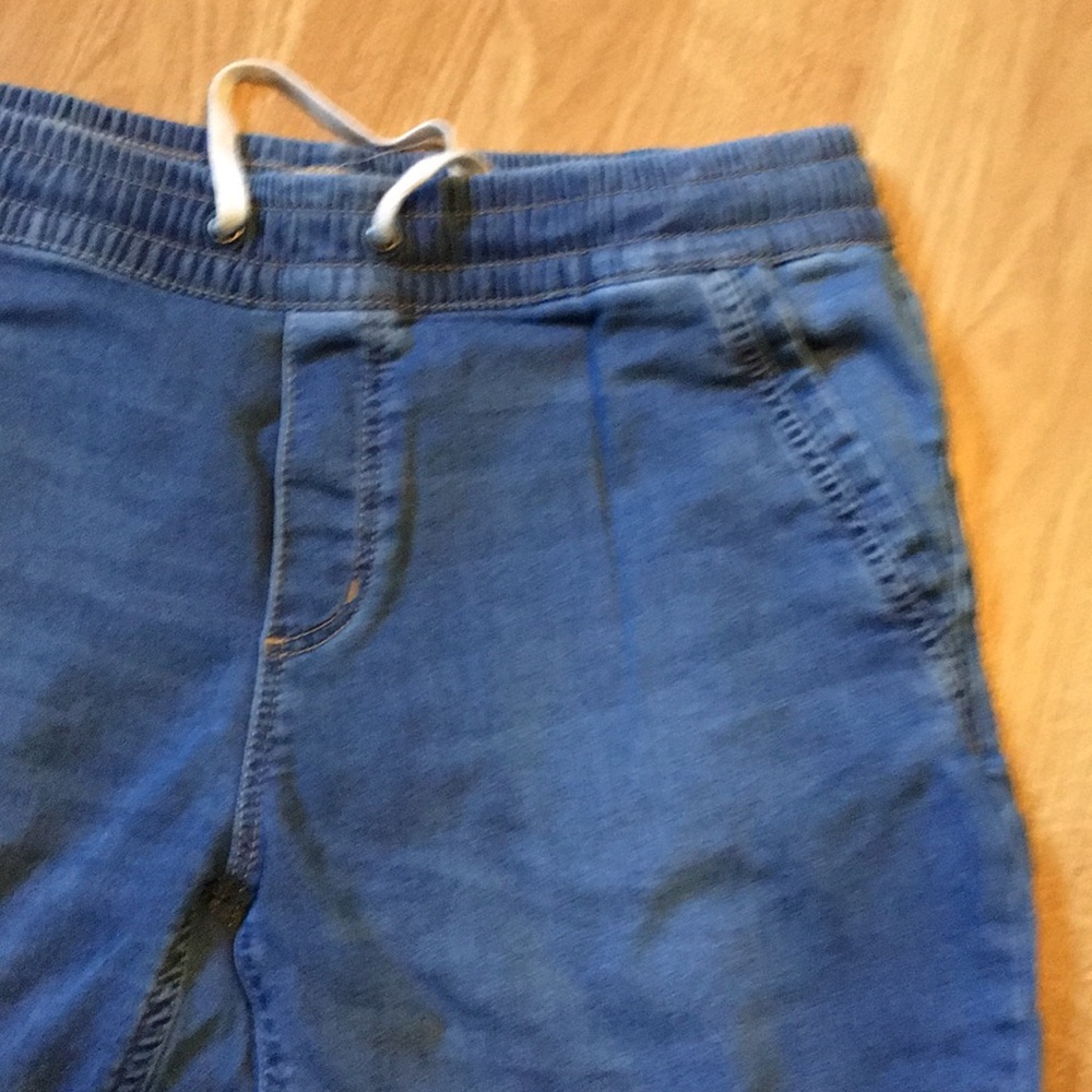 Joggers - Picture 2 of 3